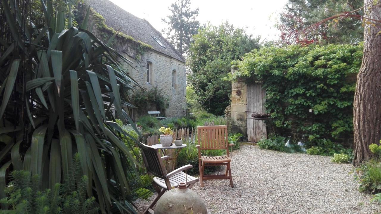 La Malposte Bed & Breakfast Reviers Bagian luar foto