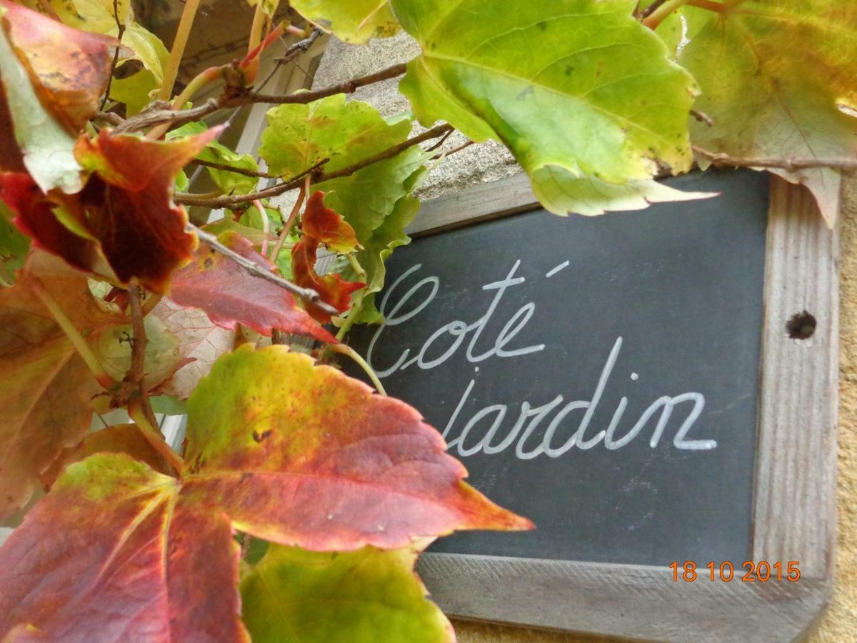 La Malposte Bed & Breakfast Reviers Bagian luar foto